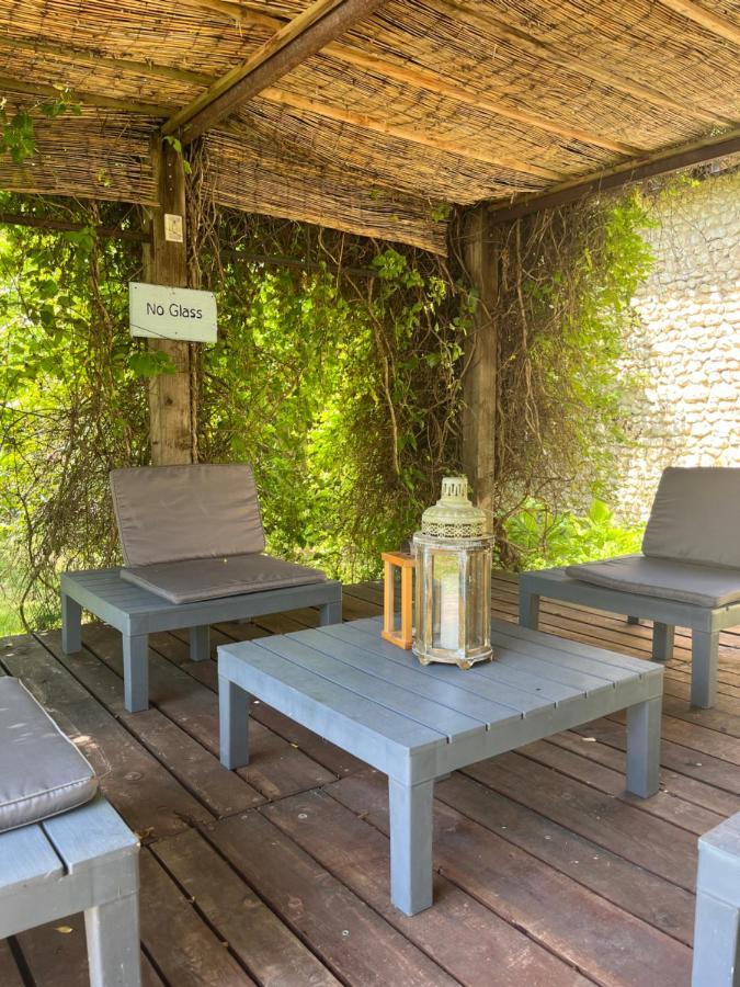 La Colline De Tilleul - Les Deux Puits - Cosy Cottage With Swimming Pool Near Aubeterre Saint-Romain  Eksteriør billede